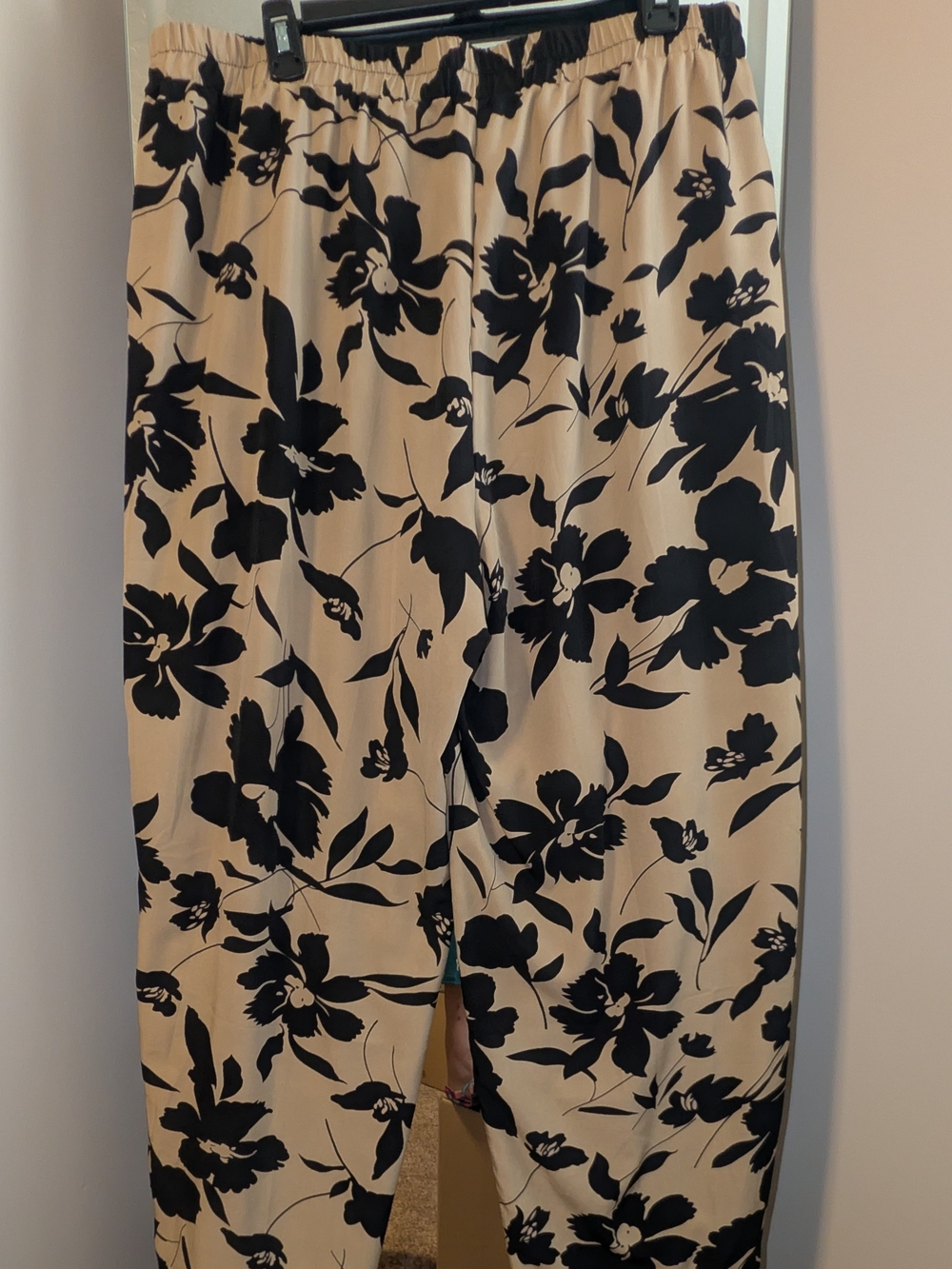 Women's Beige Floral Wide-Leg Pants